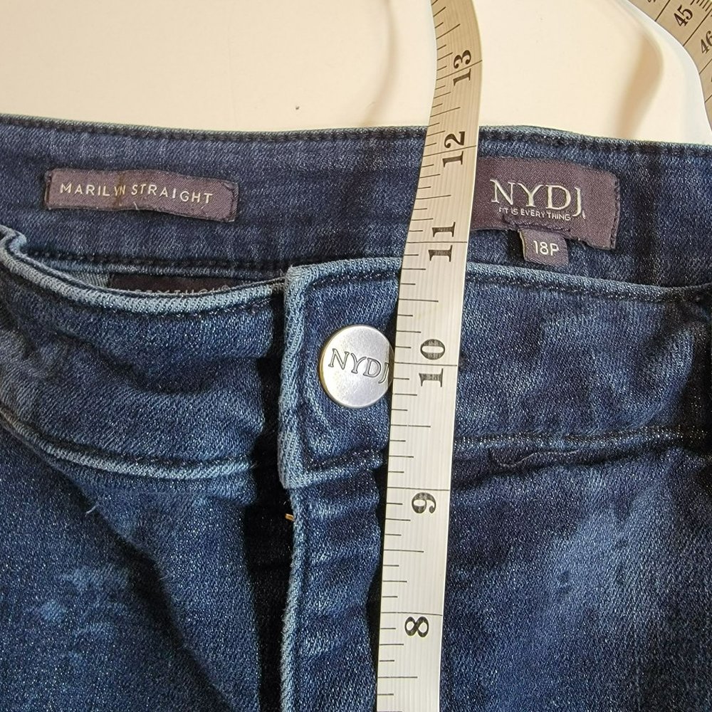 NYDJ Jeans, Women 18P, Denim w/Abstract Leaf Print, LiftxTuck Tech, Straight,EUC - Picture 14 of 14